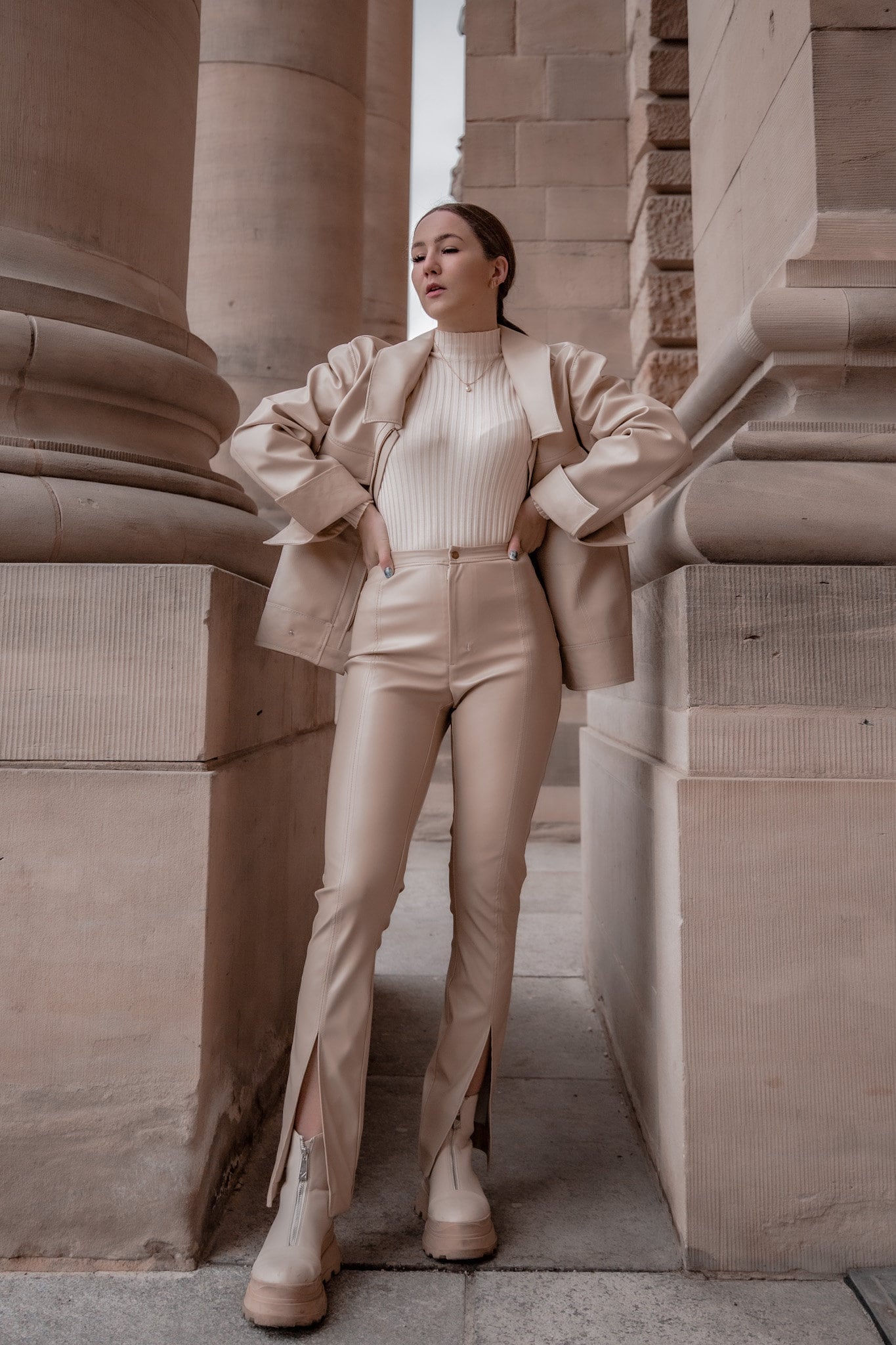 PATTERN - Pants with Slit REBECCA - THISISKACHI