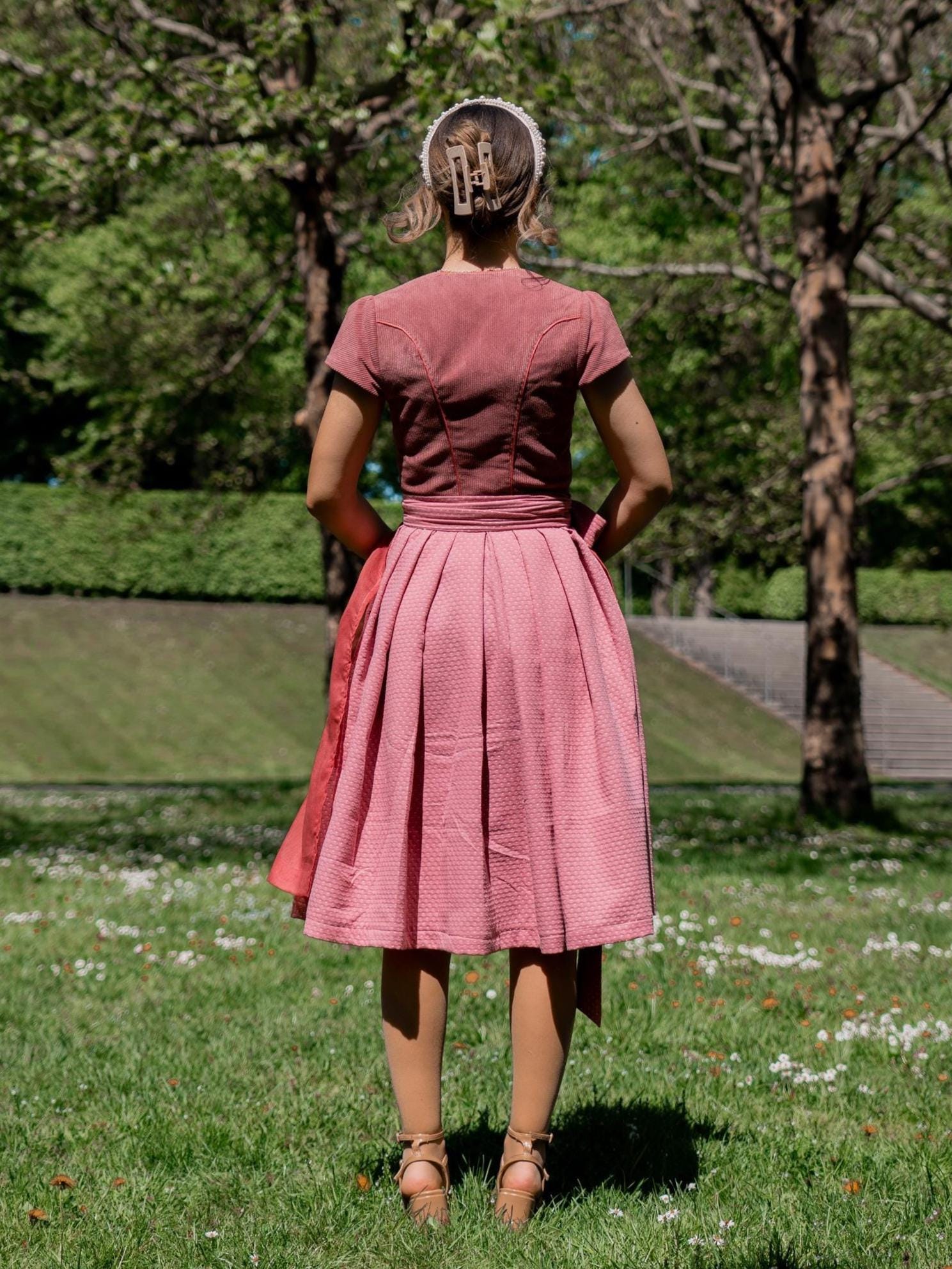 PATTERN - Dirndl LOTTIE - THISISKACHI